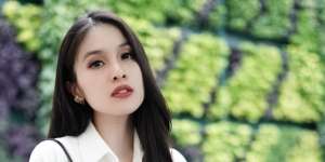 Hamil 8 Bulan, Tubuh Sandra Dewi Disorot