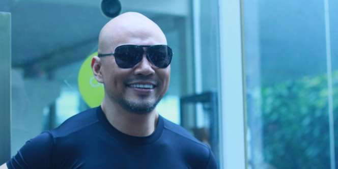 Keputusan Mualaf Deddy Corbuzier Ditentang Keluarga?