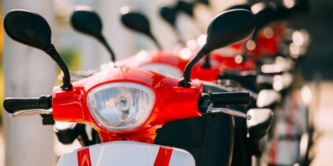 Headlamp Motor Tiba-tiba Berkedip, Cek Masalahnya di Sini