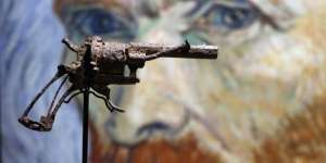 Punya Cerita Kelam, Pistol Milik Pelukis Vincent van Gogh Terjual Rp2 M