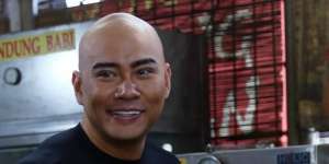 Deddy Corbuzier Grogi Saat Pertama Kali Sholat Berjemaah