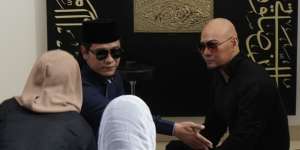 Cerita Lengkap Perjalanan 8 Bulan Deddy Corbuzier Sebelum Masuk Islam