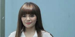 3 Cowok Dipukuli Kekasihnya karena Foto dengan Dinar Candy