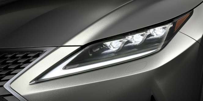 Terang-benderang, tapi Lampu Ini Tak Bikin Pengemudi Lain Silau