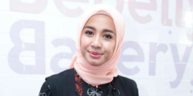 Foto Gelap-gelapan, Penampilan Laudya Cynthia Bella Disorot