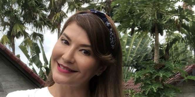 Unggah Selfie Tanpa Makeup, Wajah Asli Tamara Bleszynski Terungkap