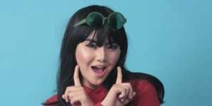 Penampilan Rosa Meldianti Bikin Pangling, Benda Kecil di Hidung Bikin Buyar