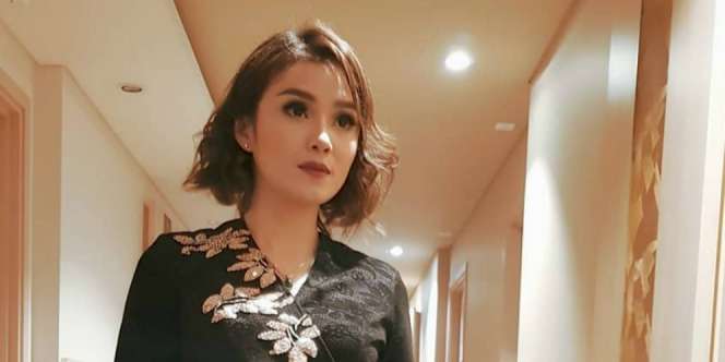 Lama Tak Muncul, Gaya Dara The Virgin Bikin Pangling