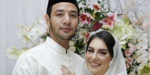 Hamil Anak Kembar, Irish Bella Panen Ucapan Selamat