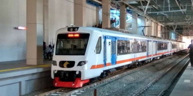 Wow! Tarif Kereta Bandara Soetta Turun Sampai 50 Persen