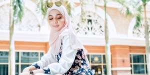 Saat Tren OOTD Jadi Lahan Bisnis Milenial di Media Sosial