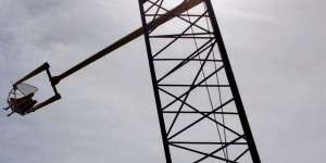 Mesin Soak, Penumpang Wahana Mainan `Tersangkut` di Ketinggian 17 Meter