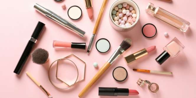 Ketahui Tanggal Kedaluwarsa Skincare dan Makeup Kamu
