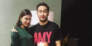 Syahnaz Sadiqah Mual Cium Aroma Suami