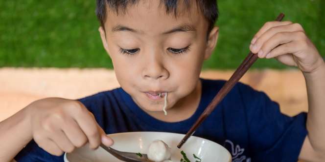 Jaga Kesehatan Usus Si Kecil, Butuh Suplemen Probiotik?
