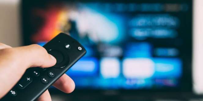 Remote TV Macet Bisa Fungsi Lagi Hanya Digoyang atau Ditepuk, Ini Penjelasannya