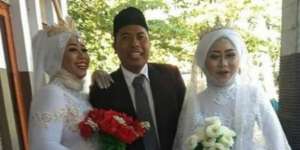 Inikah Sosok Istri Pertama yang Dampingi Suami Nikah Lagi?