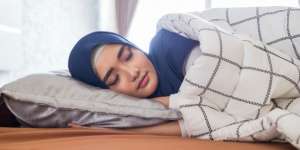 Ternyata, Deodoran Lebih Efektif Dipakai Sebelum Tidur