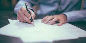10 Cara Membuat Surat Lamaran Kerja yang Menarik