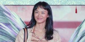 Trik Tak Mudah Sakit ala Kelly Tandiono