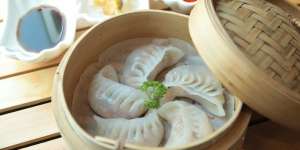 6 Makanan Khas China yang Melegenda Kelezatannya