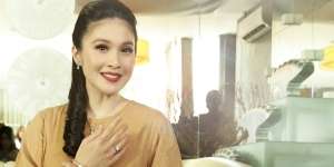 Sandra Dewi Bagi-bagi Emas, Warganet 'Auto' Daftar Jadi Teman