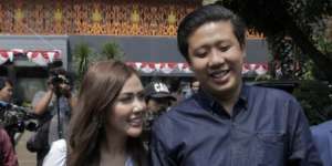 Wanita Cantik Ini Mengaku Istri Sah Pablo Benua, Rey Utami?