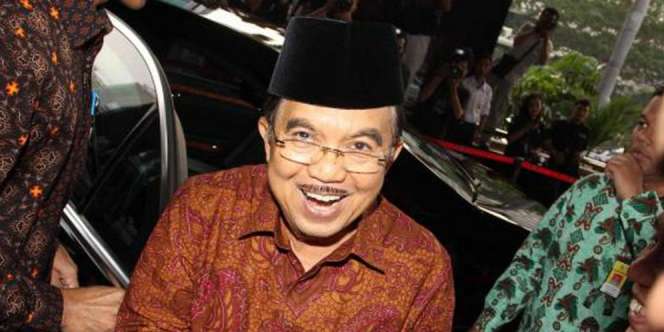 Raja Salman Beri Hormat ke JK karena Urus 800 Ribu Masjid