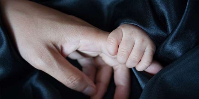 Sedih! Ibu Lumpuh Total Usai Melahirkan Anak Ketujuh