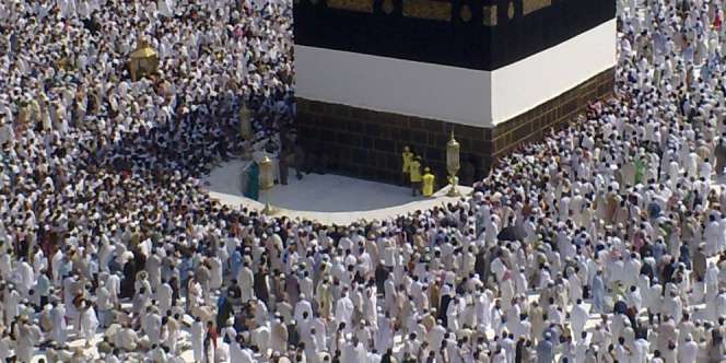 Berhadats Saat Sedang Tawaf, Harus Bagaimana?