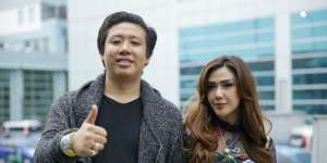 Minta Tolong, Pablo Benua Ingin Jebloskan Barbie ke Penjara