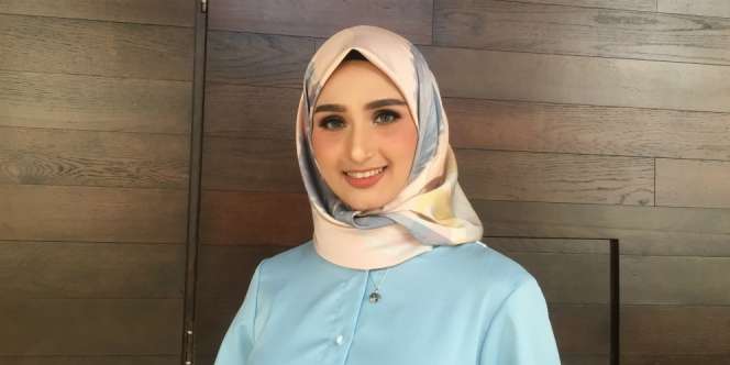 Trik Rambut Sehat Berbalut Hijab ala Puteri Muslimah 2019