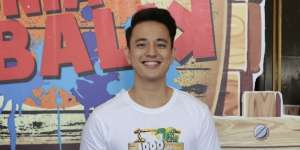 3 Skincare yang Dipakai Billy Davidson Agar Glowing