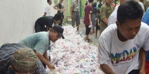 Panitia Kurban Diimbau Tak Pakai Kantong Plastik