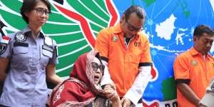 Reaksi Nunung Saat Lihat Andre dan Sule Ngelawak di Tahanan