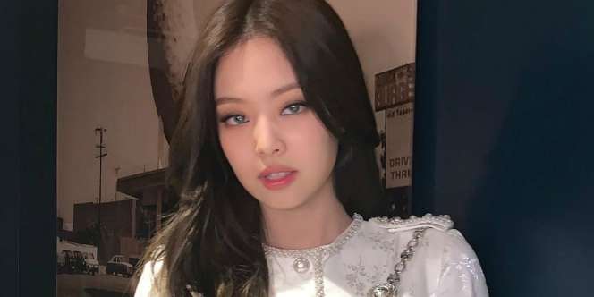 Dipakai Jennie Blackpink, Fashion Item ini Ludes Kurang dari Sejam!