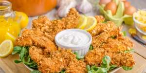 Segarnya Kuliner Hong Kong Ayam Crispy Lemon Saus Plum