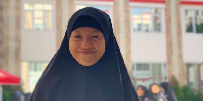 Potret Cantik Putri Nikita Mirzani Berhijab