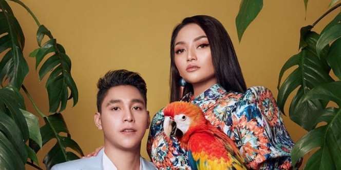 Unggahan Foto Intim Siti Badriah dan Suami Panen Protes