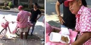 Rugi Miliaran Rupiah, Bapak Penjual Siomay Pink Kembali ke Jalan