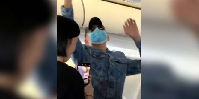 Lama Tak Muncul, Andy Lau Kepergok Ada di Pesawat Kelas Ekonomi