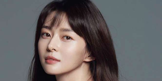 Pesona Kwon Nara, Idola K-Pop Pasangan Lee Jong Suk