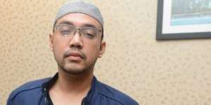 Istri Gugat Cerai, Sandy Tumiwa Ikhlas
