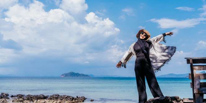 5 Skincare Praktis yang Wajib Masuk Beauty Pouch Saat Traveling