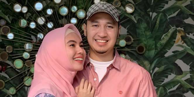 Kartika Putri Belanja Perlengkapan Bayi ke Jepang