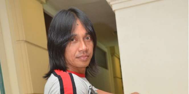 Tinggal Berjauhan, Putra Agung Hercules Tulis Curhatan Pilu