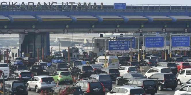 Listrik Padam, Gerbang Tol Pasteur dan Karang Tengah Manual