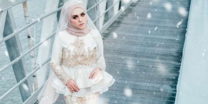 Makeup Sendiri di Hari Pernikahan? Ikuti 10 Tips Menarik Ini