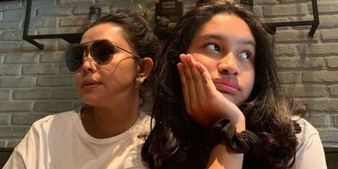 Masih Gadis, Putri Mayangsari Bawa Tas Fendi Jutaan Rupiah