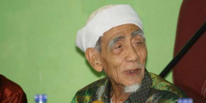 Pendeta Gultom: Meninggalnya Mbah Moen Duka Bangsa